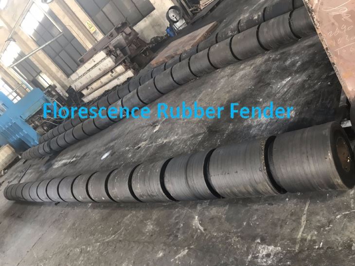 Marine Tug Rubber Fender With Factory Price